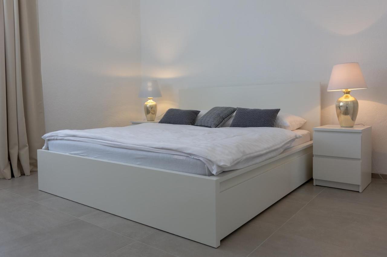 The View Split. Highlight With Roof-Top-Terrace And Pool Kastela Exterior photo