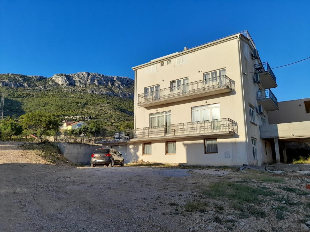The View Split. Highlight With Roof-Top-Terrace And Pool Kastela Exterior photo