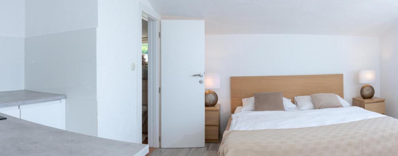 The View Split. Highlight With Roof-Top-Terrace And Pool Kastela Exterior photo